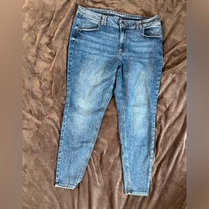 Maurices Women's Skinny Jeans in Denim Blue